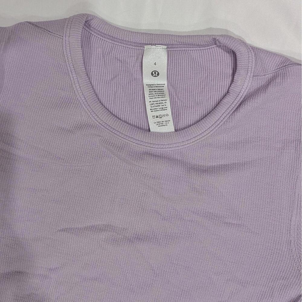 NWT Lululemon Hold Tight Short Sleeve Shirt Size 4 Lilac Ether Ribbed Modal Tee - Picture 3 of 7